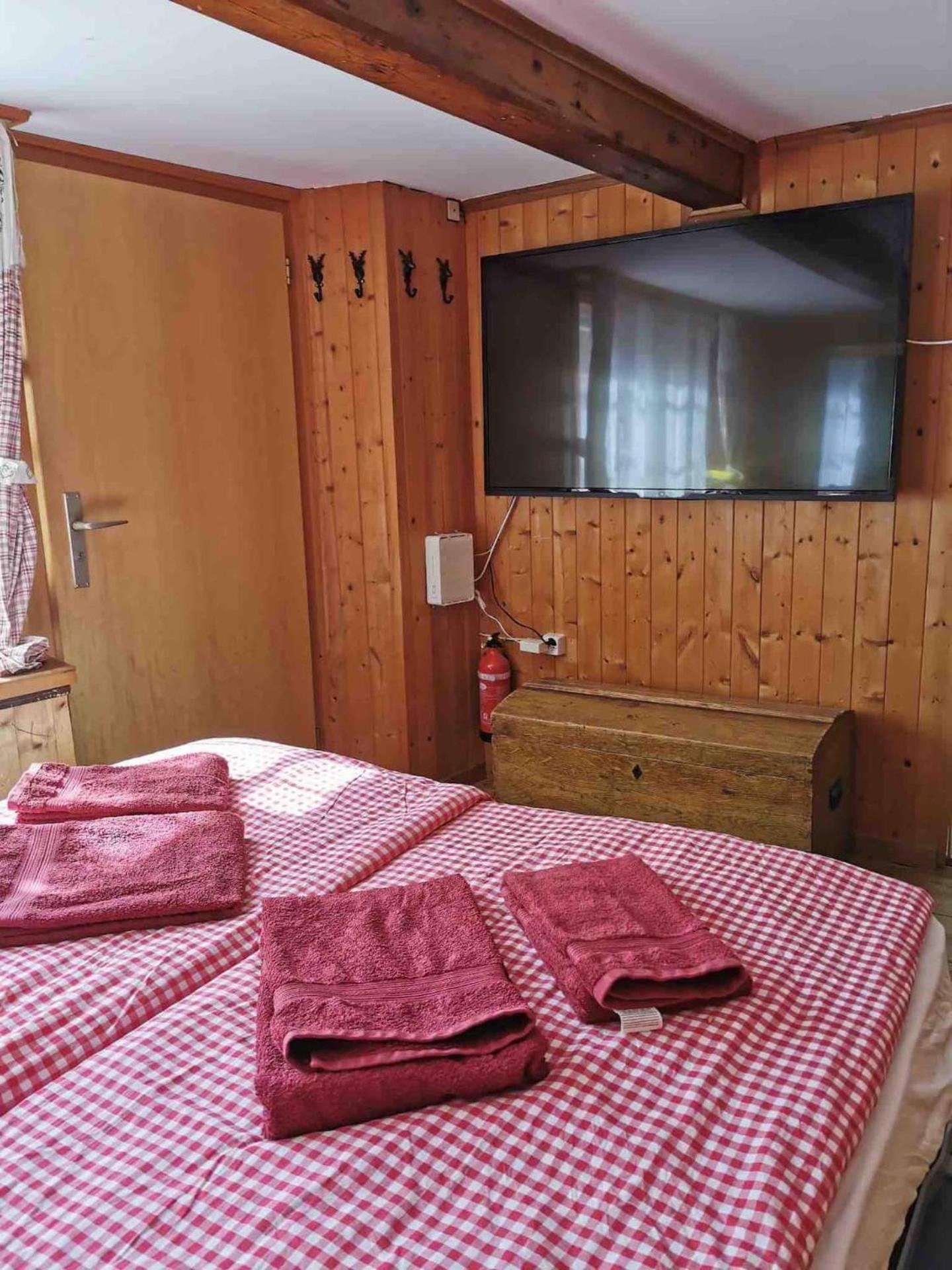 Studio In Alps By Apartments Capricorn Gsteigwiler Ngoại thất bức ảnh